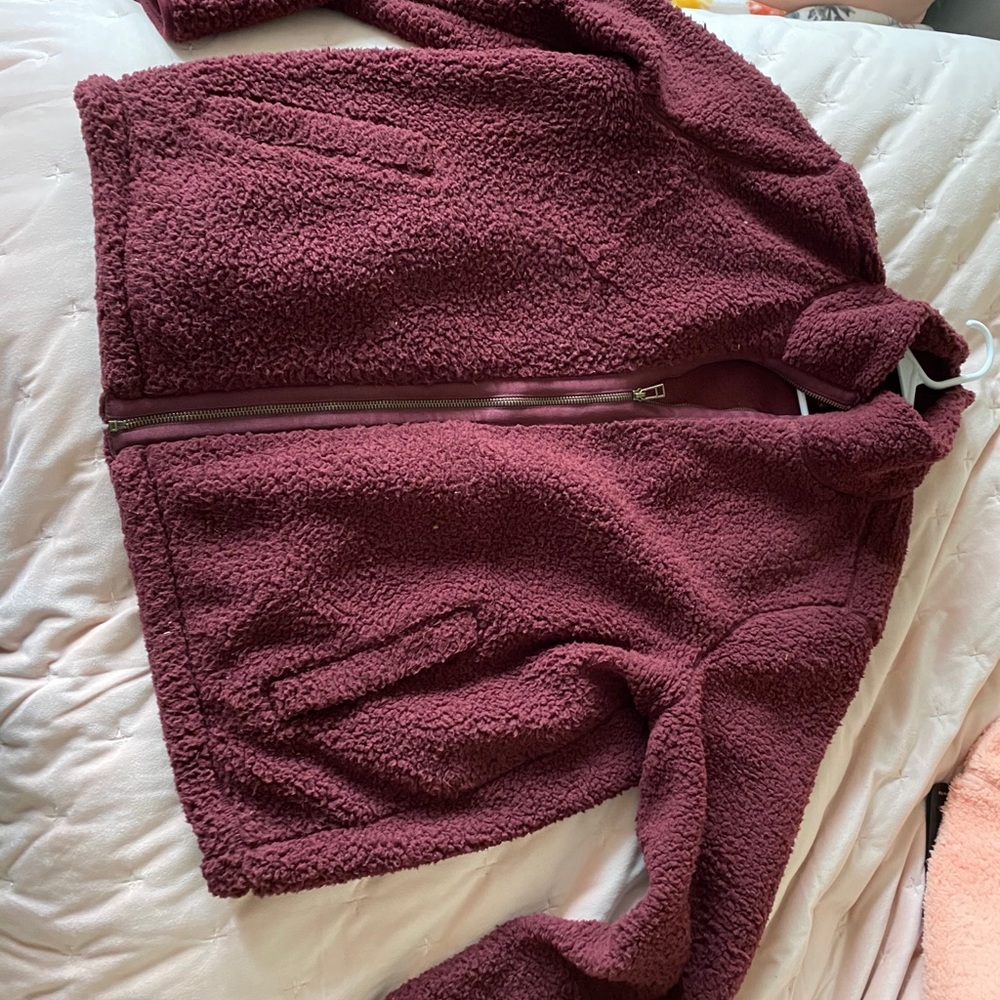 Sherpa Jacket - Picture 2 of 2